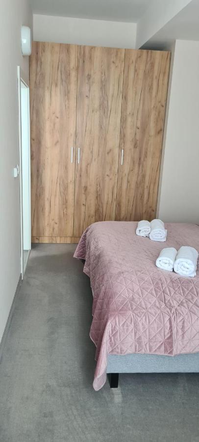 Aparthotel Apartamenty Czarna Gora 408 Сенна Экстерьер фото